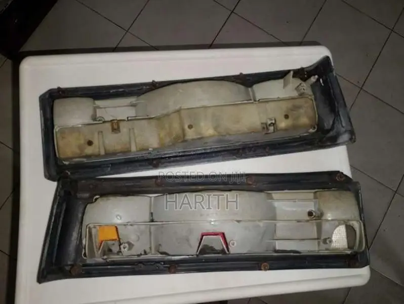 Toyota KE70 tail lights for Car