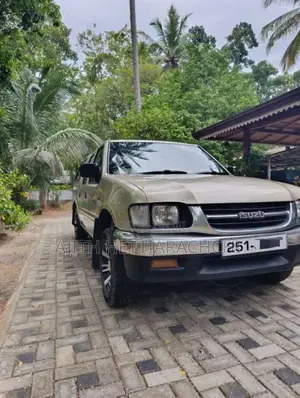 Isuzu Double Cab TFR54H 2WD 1998 Pickup (Used)