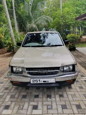 Isuzu Double Cab TFR54H 2WD 1998 Pickup (Used)