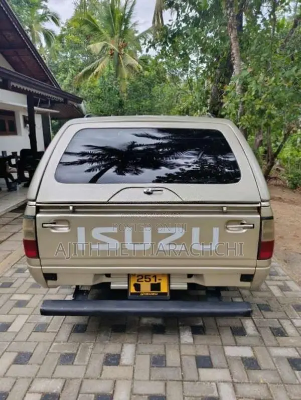 Isuzu Double Cab TFR54H 2WD 1998 Pickup (Used)