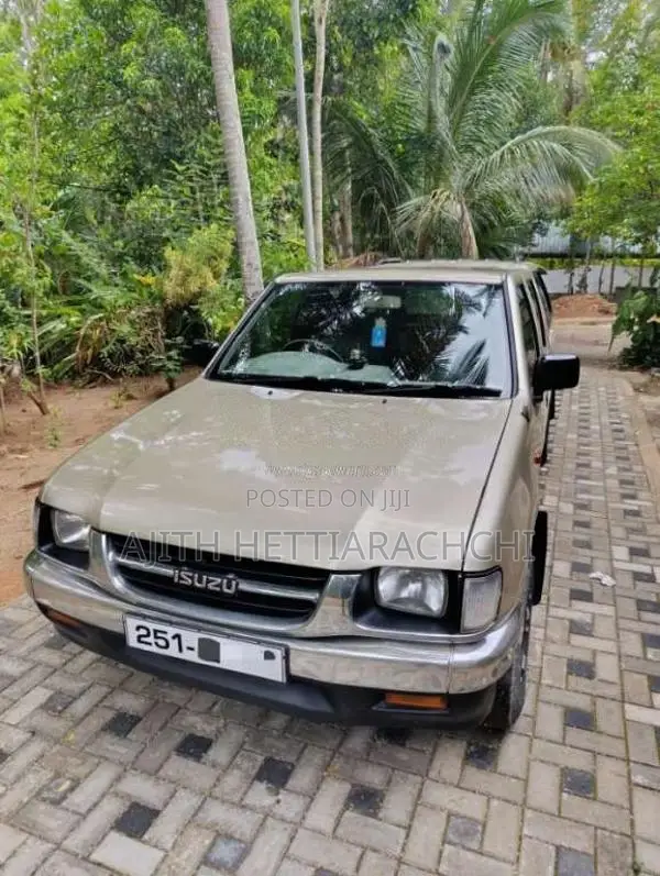 Isuzu Double Cab TFR54H 2WD 1998 Pickup (Used)