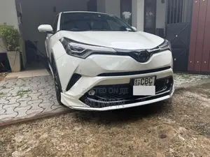Toyota CHR NGX 10 2018 SUV (Used)