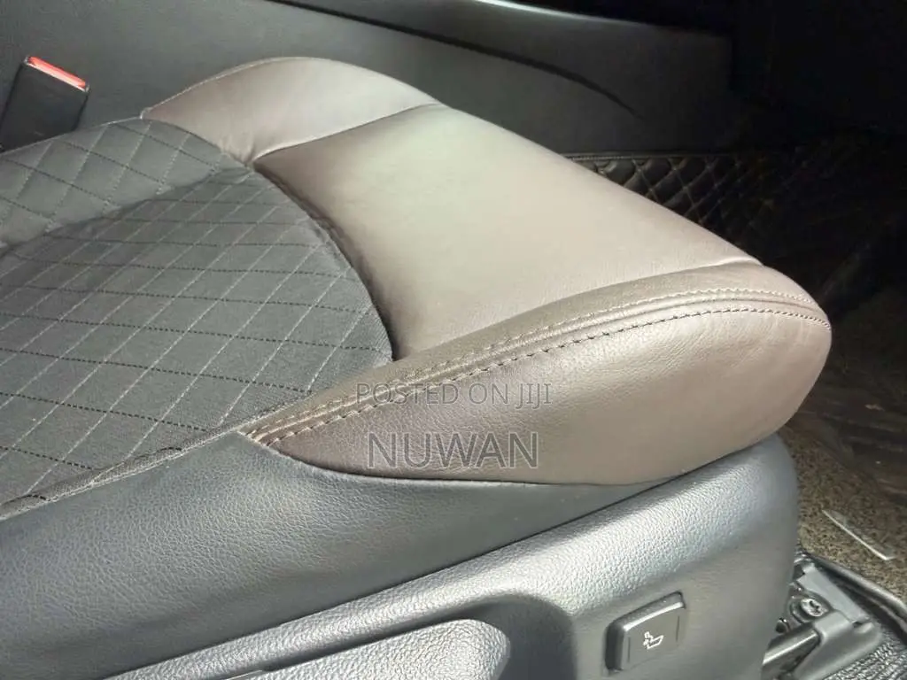 Toyota CHR NGX 10 2018 SUV (Used)