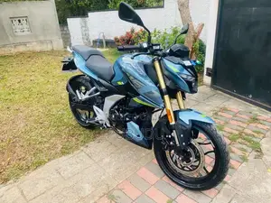 Bajaj Pulsar N160 Premium 2025 Motorbike (Used)