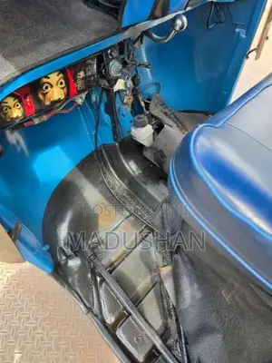 Bajaj 4 Stroke 2008 Three Wheel (Used)