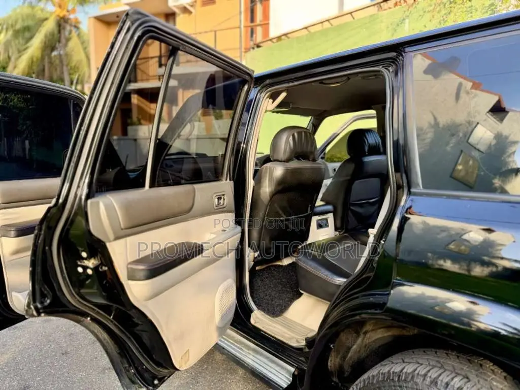 Nissan Patrol Y61 2004 SUV (Used)