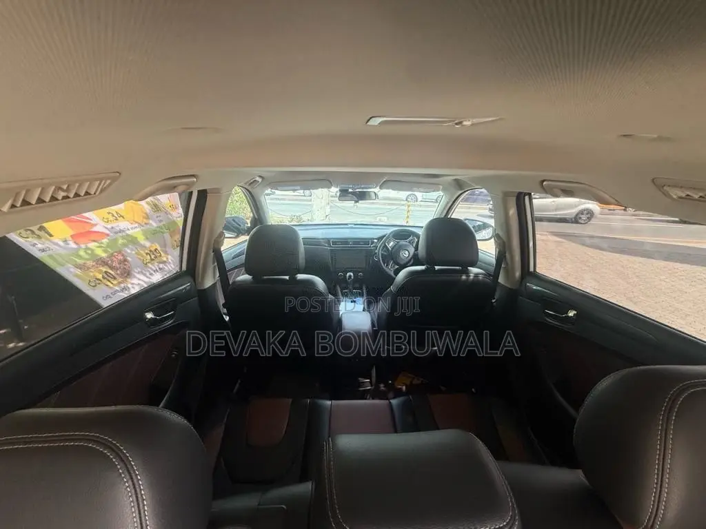 DFSK GLORY 580 2022 SUV (Used)