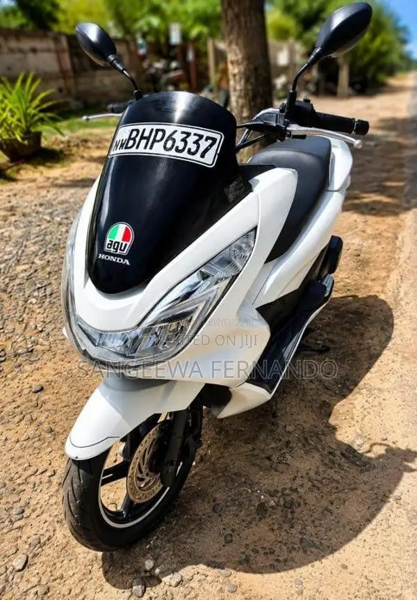 Honda PCX 125 2018 Motorbike (Used)