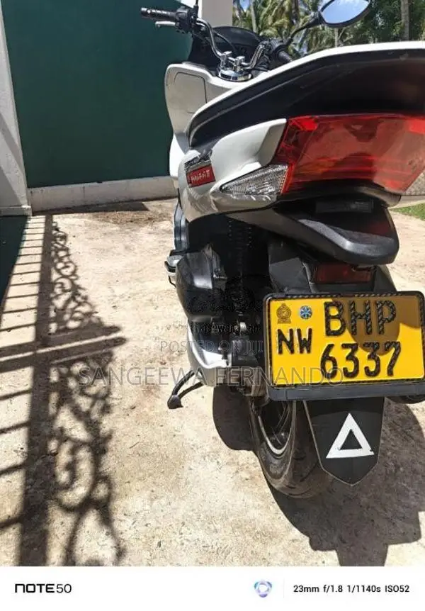 Honda PCX 125 2018 Motorbike (Used)