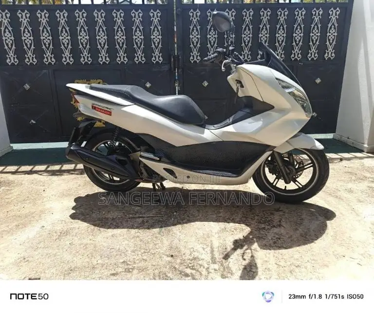 Honda PCX 125 2018 Motorbike (Used)