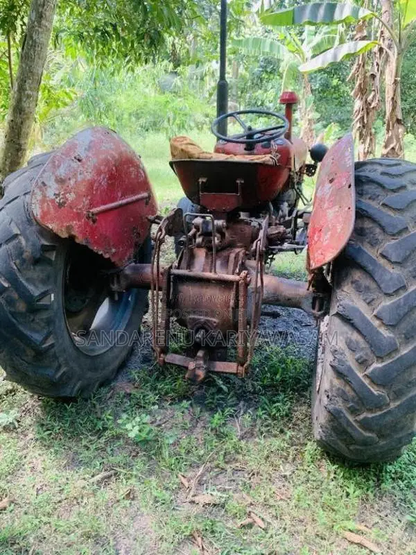 IHI 533 1980 Tractor (Used)