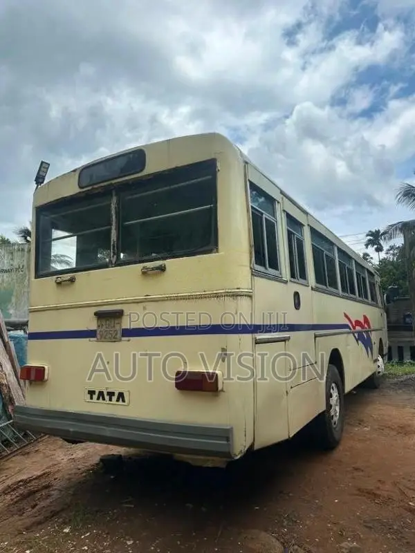 Tata 1313 2002 Bus (Used)