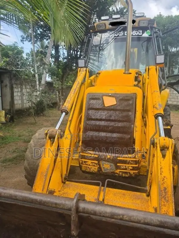 JCB 12 2000 Heavy-Duty (Used)