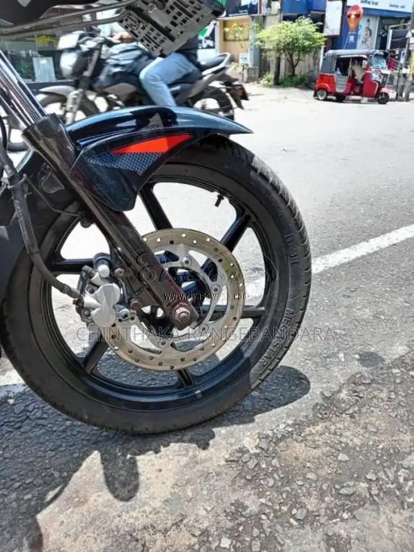 Bajaj Pulsar 200 DTSI 2008 Bus (Used)