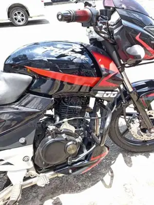 Bajaj Pulsar 200 DTSI 2008 Bus (Used)
