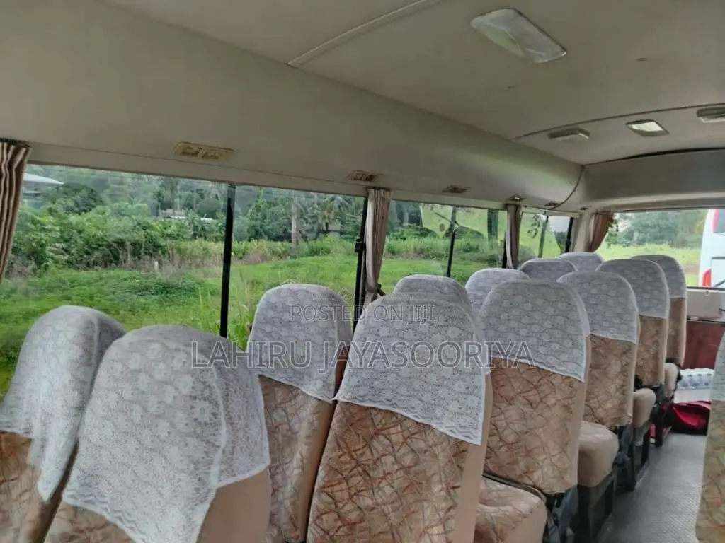 Mitsubishi Rosa 2012 Bus (Used)
