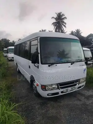 Mitsubishi Rosa 2012 Bus (Used)