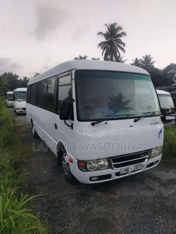 Mitsubishi Rosa 2012 Bus (Used)