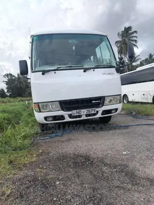 Mitsubishi Rosa 2011 Bus (Used)