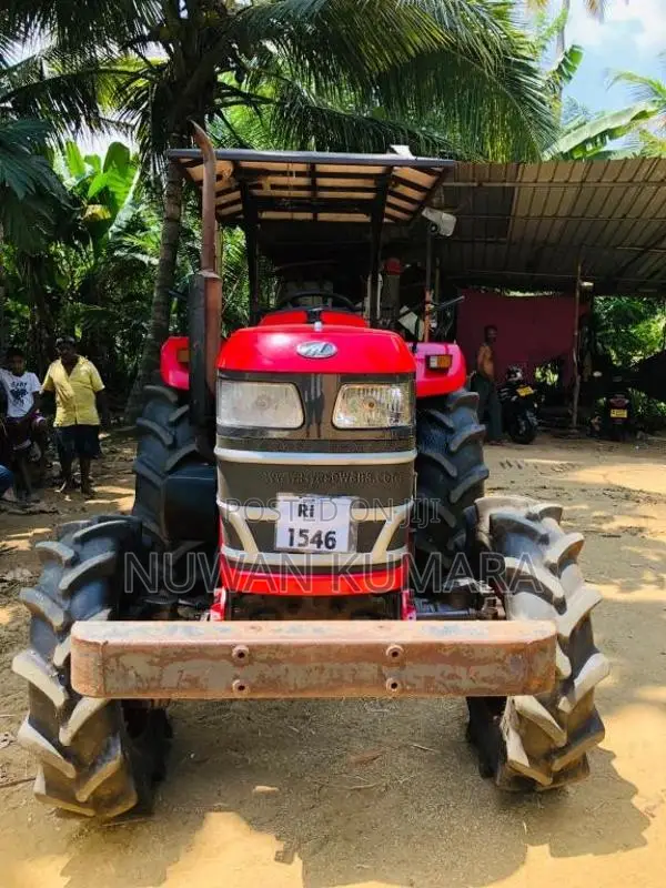 Mahindra 585 2024 Tractor (Used)