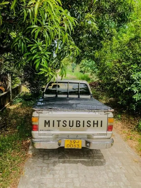 Mitsubishi L200 1997 Pickup (Used)