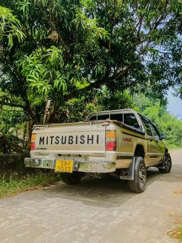 Mitsubishi L200 1997 Pickup (Used)