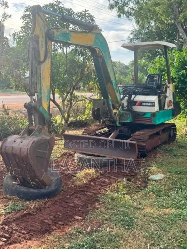 Yanmar B37 2019 Heavy-Duty (Used)