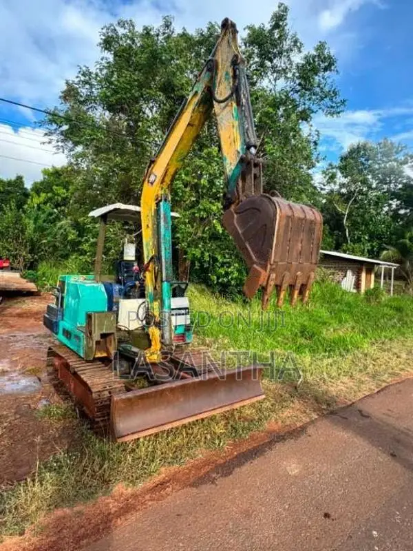 Yanmar B37 2019 Heavy-Duty (Used)