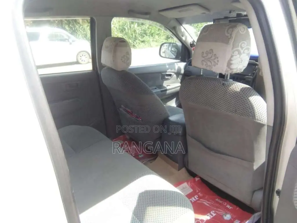 Toyota Hilux Vigo 3L UK 2007 Pickup (Used)