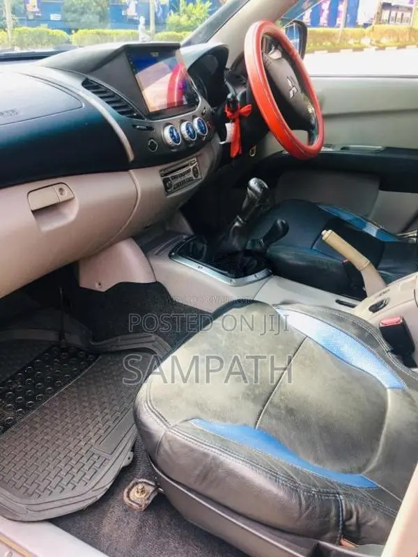 Mitsubishi L200 2007 Pickup (Used)