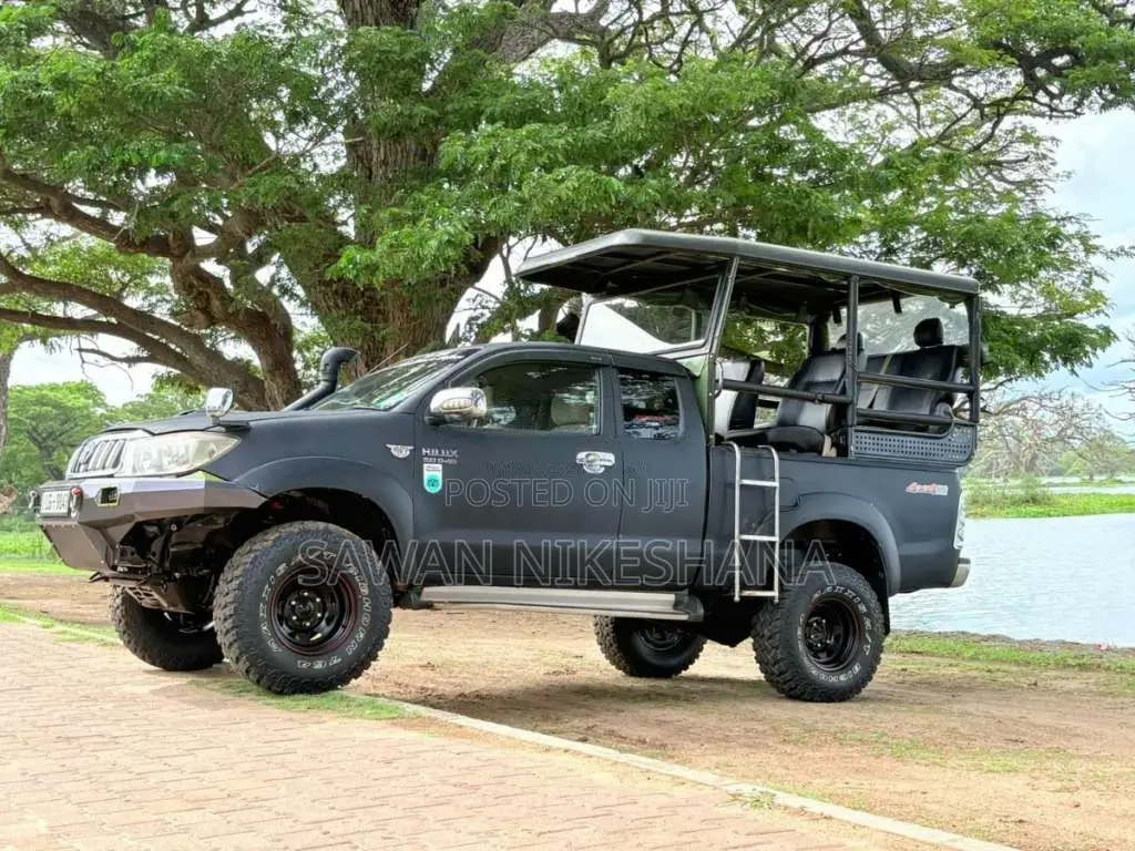 Toyota Hilux Vigo Smart Cab 2009 Pickup (Used)