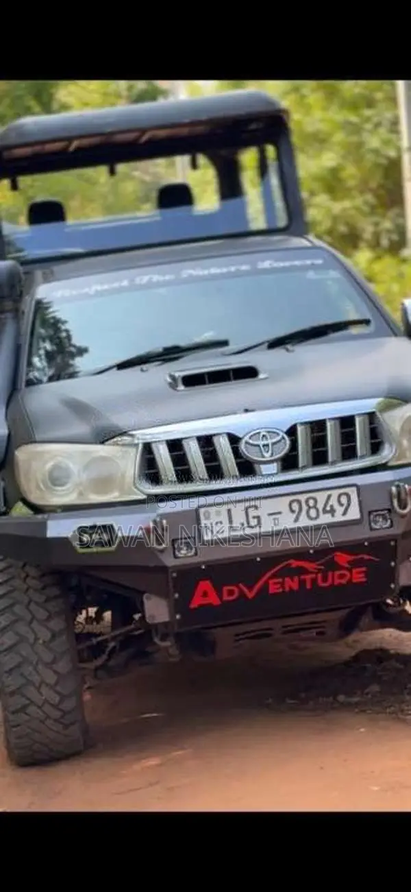 Toyota Hilux Vigo Smart Cab 2009 Pickup (Used)