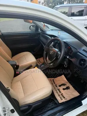 Toyota Axio 2015 Car (Used)