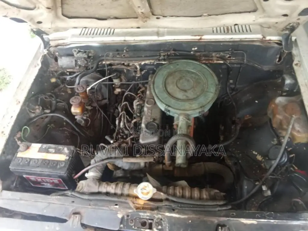Nissan Double Cab 1980 Pickup (Used)