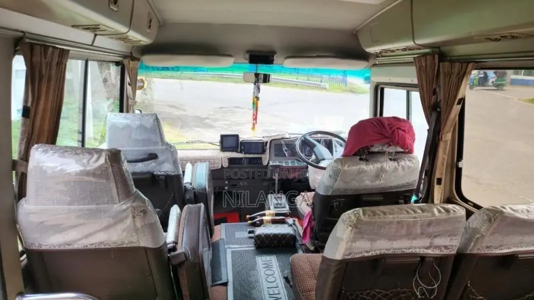 Toyota Coaster 1992 Bus (Used)