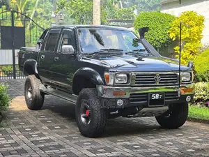 Toyota Hilux 107 1991 Pickup (Used)