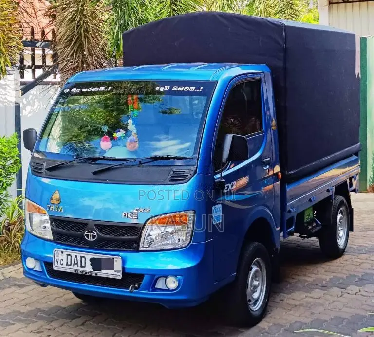 Tata Dimo Batta 2016 Lorry (Used)