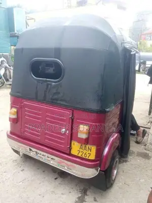 Bajaj 4 Stroke 2013 Three Wheel (Used)