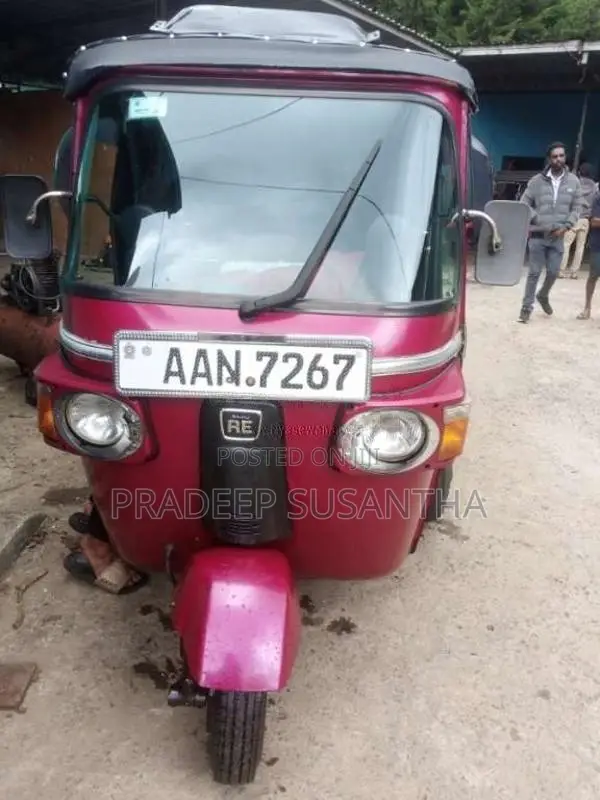 Bajaj 4 Stroke 2013 Three Wheel (Used)