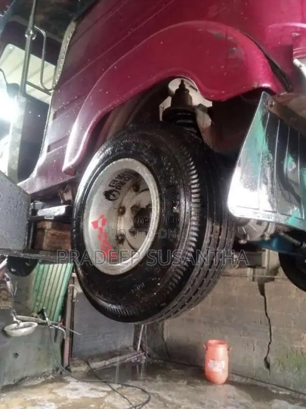 Bajaj 4 Stroke 2013 Three Wheel (Used)