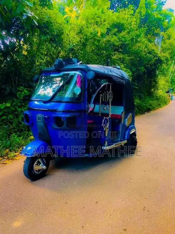 Bajaj RE 205 2012 Three Wheel (Used)