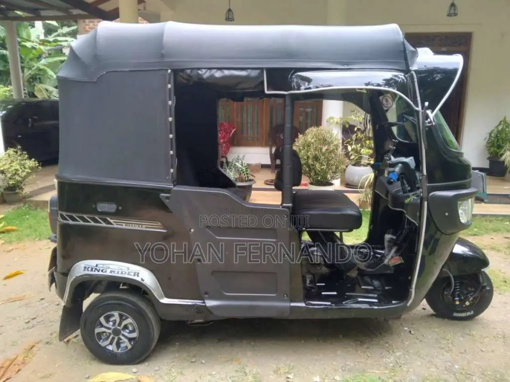 TVS King 2011 Three Wheel (Used)
