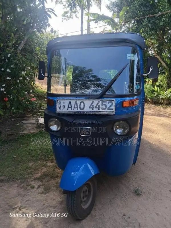 Bajaj 4 stroke 2014 Three Wheel (Used)