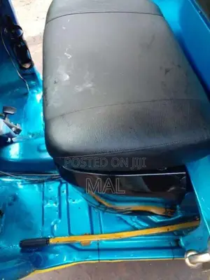 Bajaj 4 Stroke 2015 Three Wheel (Used)