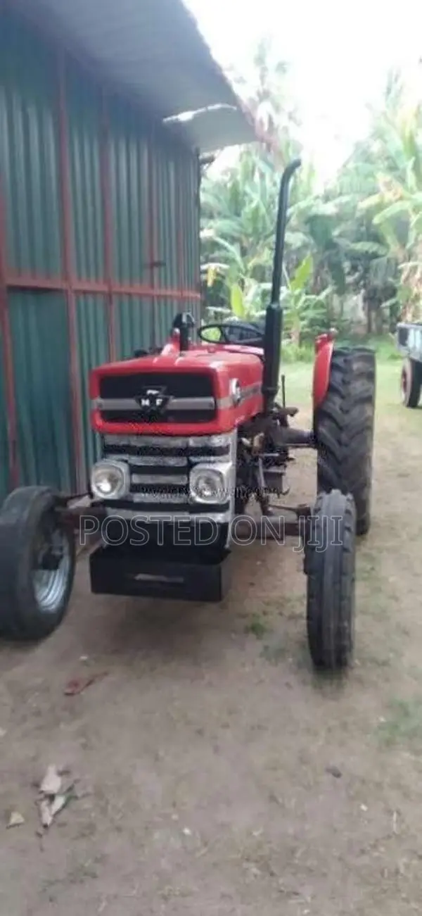 Massey-Ferguson 135 1980 Tractor (Used)