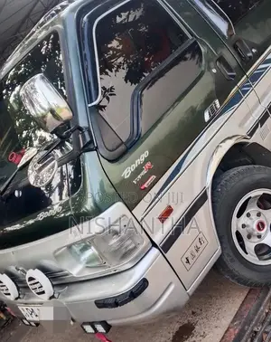 Nissan Vannat 2005 Van (Used)