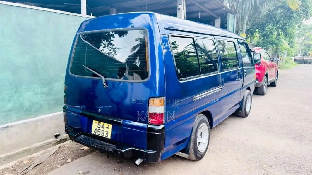 Mitsubishi Po15 1991 Van (Used)