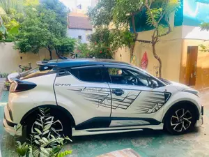 Toyota Chr 2018 SUV (Used)