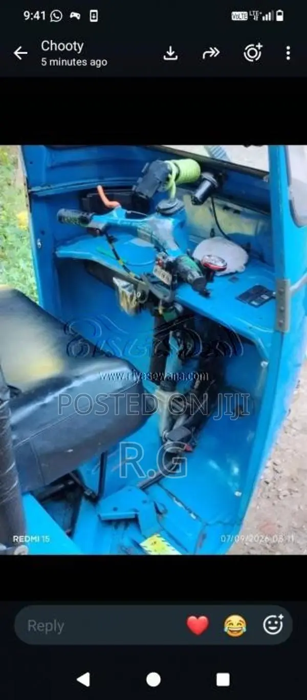 Bajaj 2 stroke 2004 Three Wheel (Used)