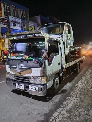 Nissan Nissan 1992 Lorry (Used)